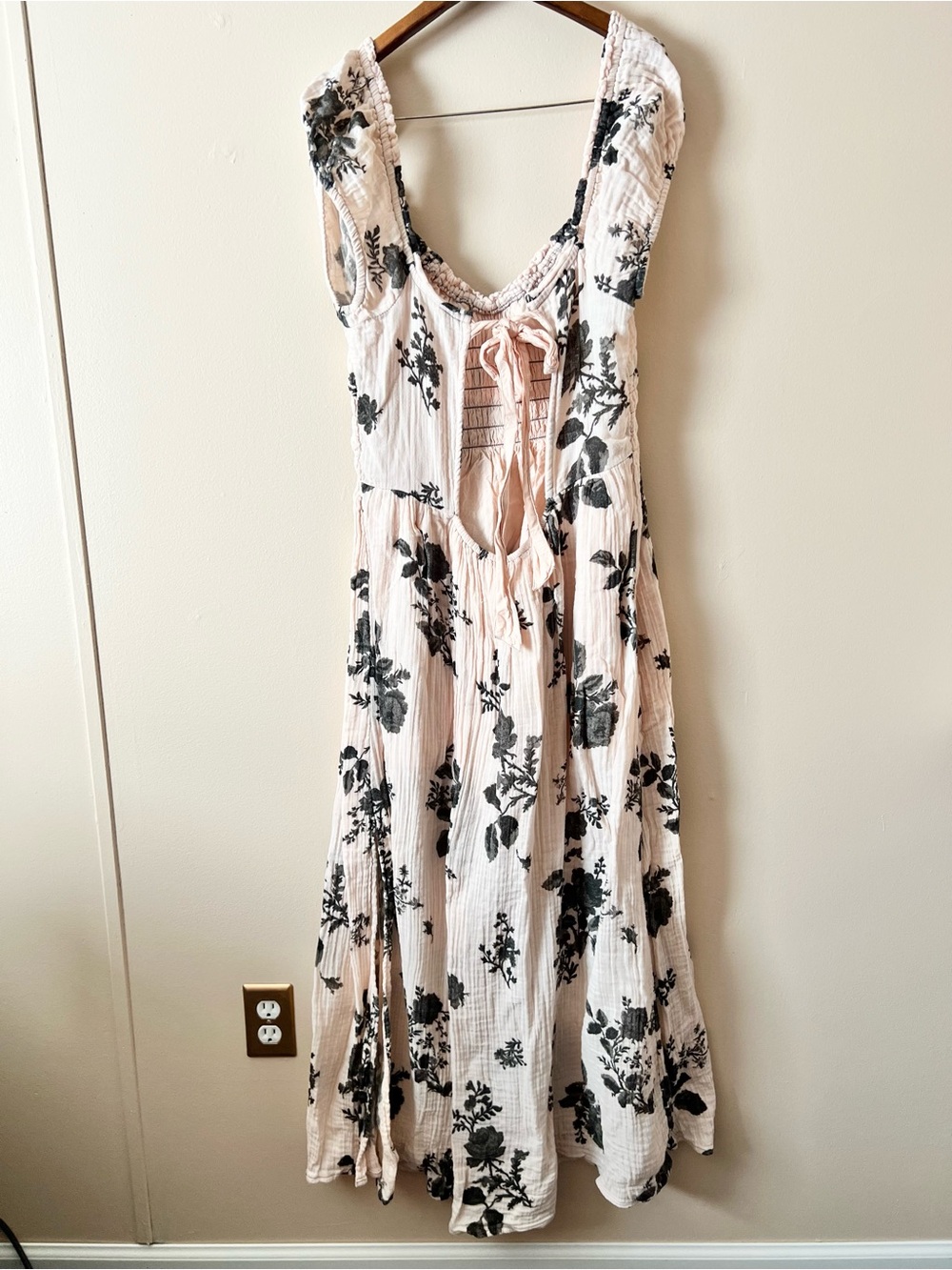 Free People pink Maxi Dress with Black Floral Print - Picture 4 of 14